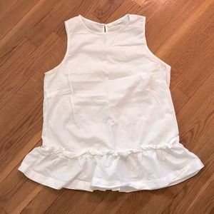 Pleione Ruffle Hem Poplin Top in White